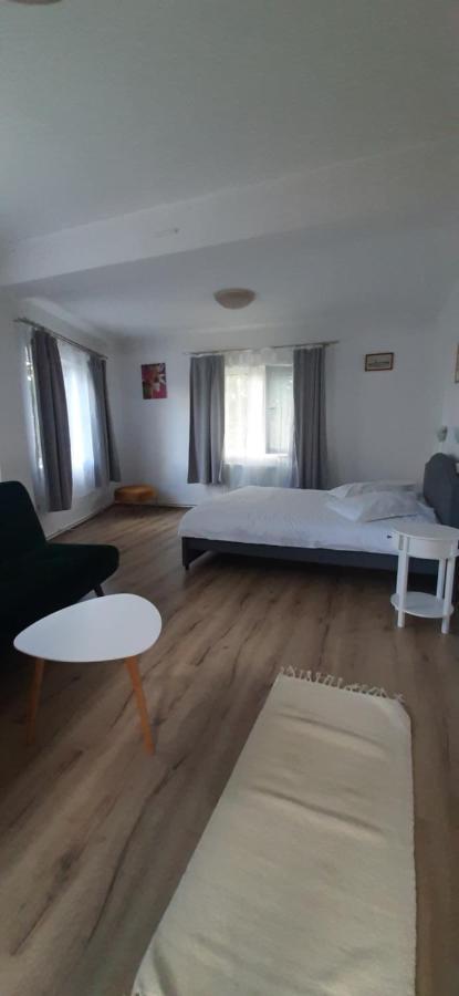 Piccola Italia Casa Racovita Cluj Napoca Bagian luar foto